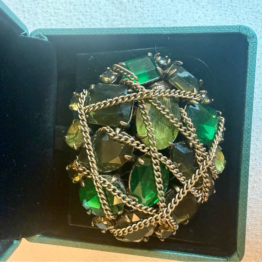 Stella & Dot Green and Gold Chain Brooch/necklace pendant